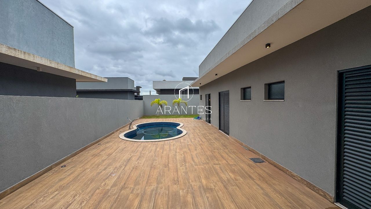 Foto de Casa à venda no Condomínio Vila de Leon  em Condomínio Villa de Leon, Três Lagoas