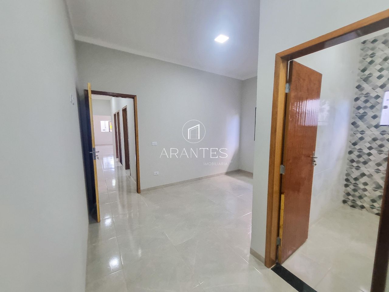 Foto de Casa à venda no Bairro Jardim Guaporé em Jardim Guaporé, Três Lagoas
