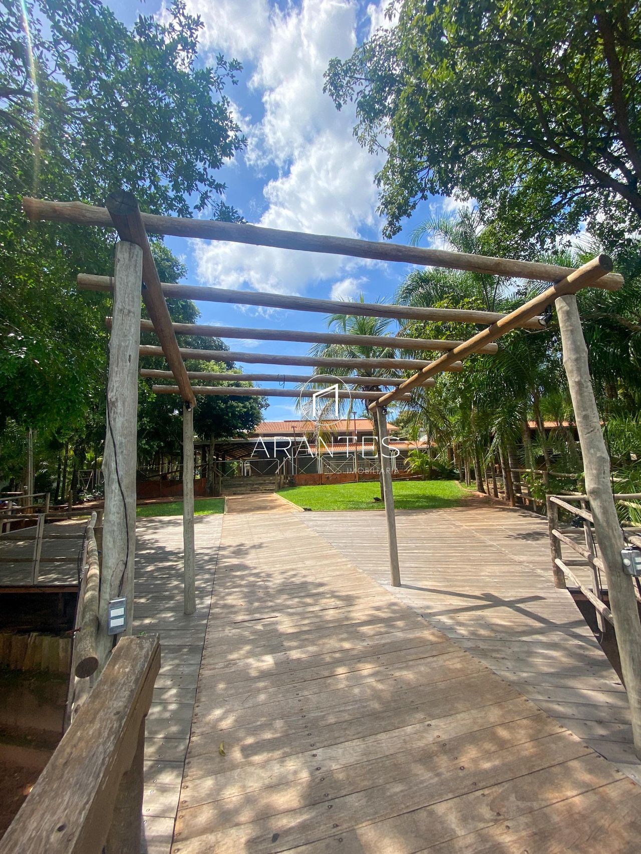 Foto de RANCHO À VENDA – RIO SUCURIÚ! em Rio Sucuriu, Três Lagoas