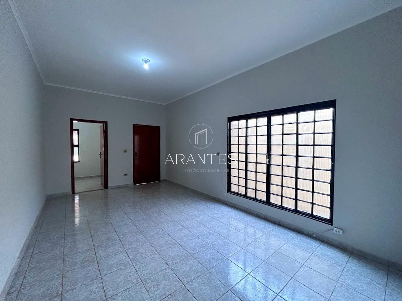 Foto de Casa Térrea para venda no Bairro Santos Dumont em Santos Dumont, Três Lagoas