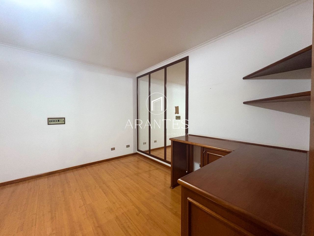 Foto de Casa de Alto Padrão no Bairro Colinos – Tradição e Conforto em Bairro Colinos , Três Lagoas