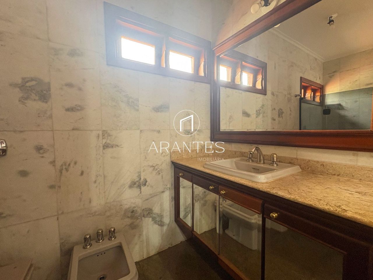 Foto de Casa de Alto Padrão no Bairro Colinos – Tradição e Conforto em Bairro Colinos , Três Lagoas