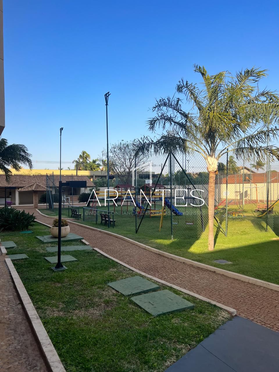 Foto de Apartamento com 3 dormitórios, sendo 01 suíte à venda, 140 m²Interlagos - Três Lagoas/MS em Interlagos, Três Lagoas