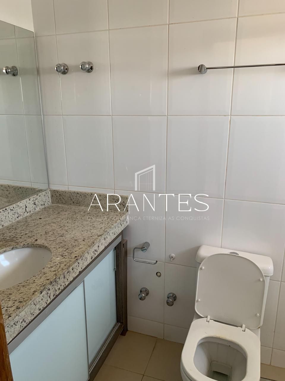 Foto de Apartamento com 3 dormitórios, sendo 01 suíte à venda, 140 m²Interlagos - Três Lagoas/MS em Interlagos, Três Lagoas