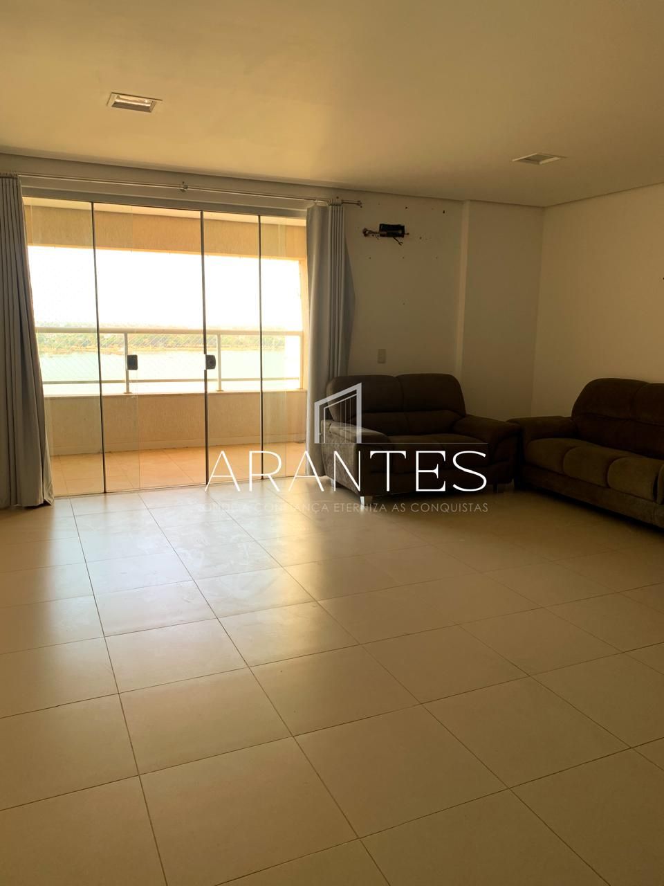 Foto de Apartamento com 3 dormitórios, sendo 01 suíte à venda, 140 m²Interlagos - Três Lagoas/MS em Interlagos, Três Lagoas