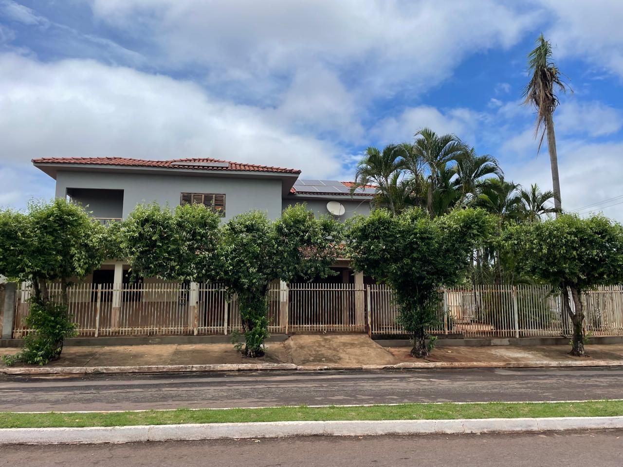 Foto de Casa ampla – 850m² de terreno – Centro de Brasilândia/MS em centro, Brasilândia