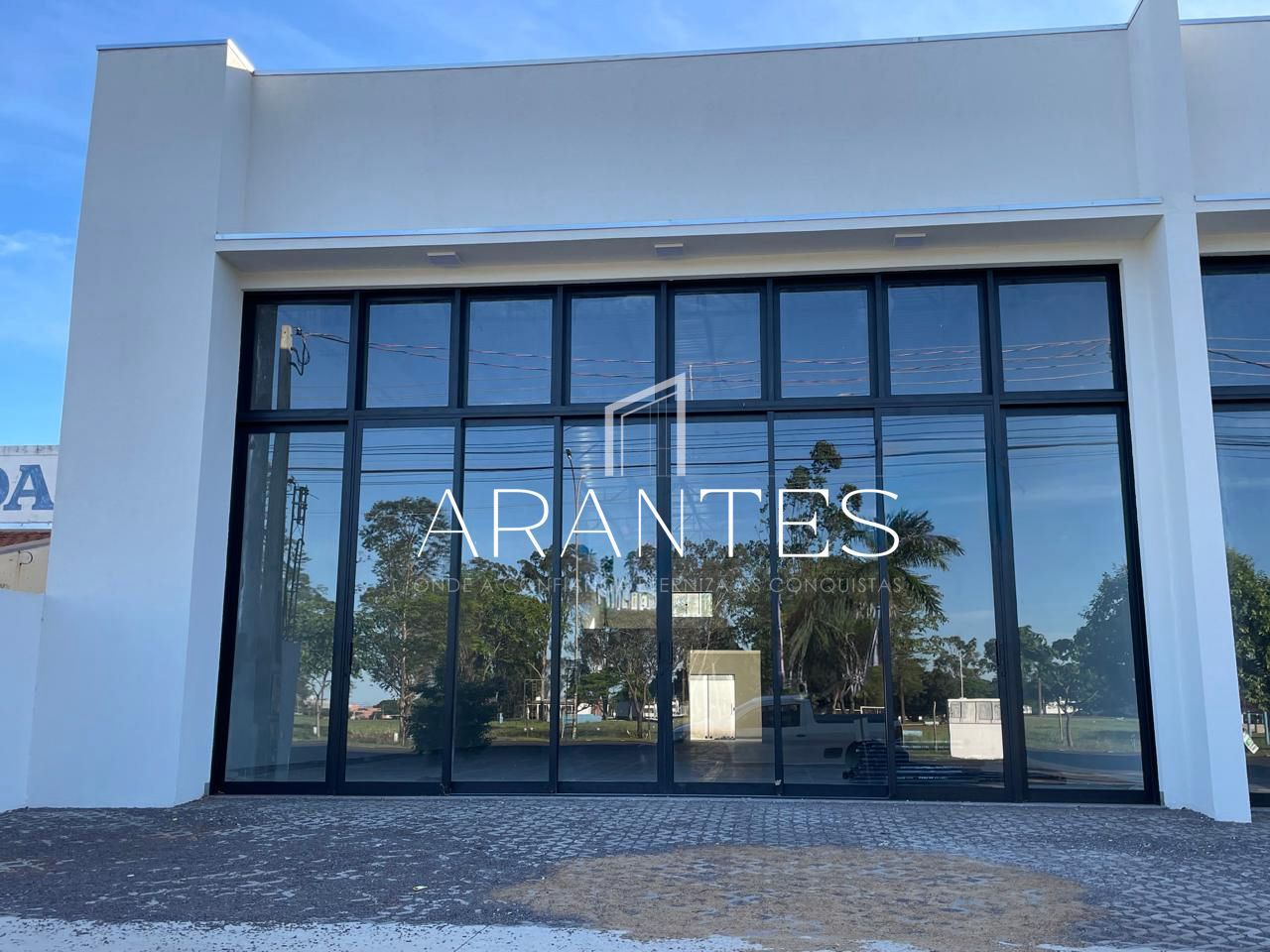 Foto de Barracão Comercial para Locação – Av. Capitão Olinto Mancini em Colinos , Três Lagoas