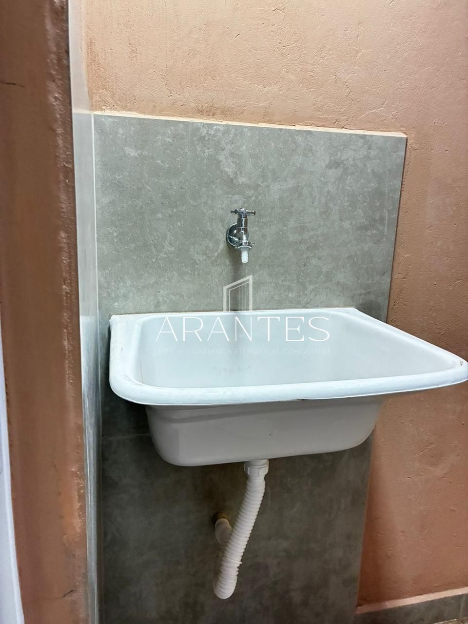 Foto de Conjunto de kitnets para venda – Santa Helena – ideal para investidor em Portal das Araras, Três Lagoas