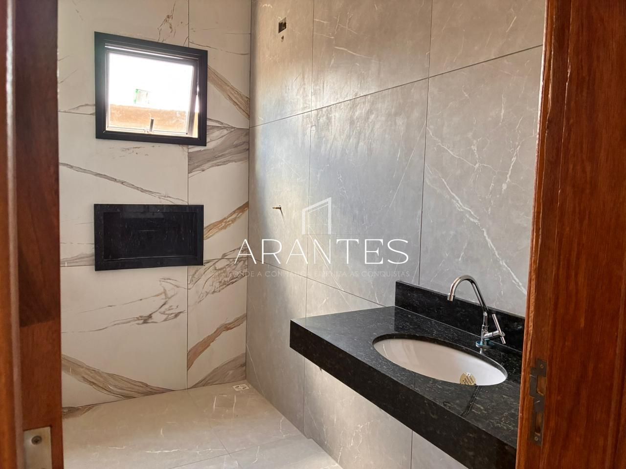 Foto de Casa  a venda no bairro Santa Helena  em Santa Helena , Três Lagoas