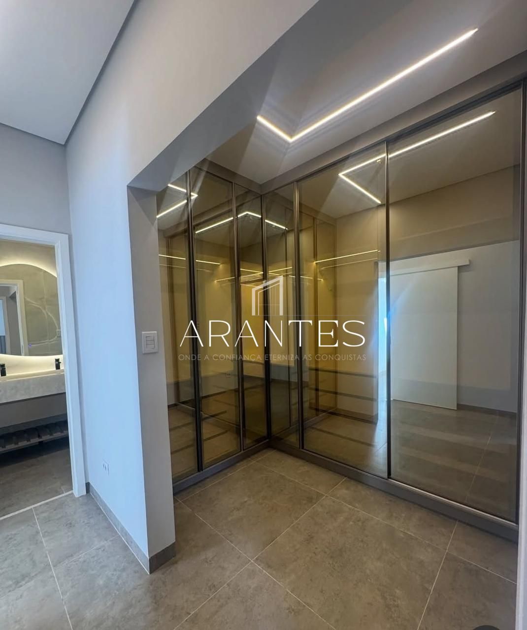 Foto de Casa de Alto Padrão no Condomínio Vila de Leon – Tecnologia, Eficiência e Conforto em Cada Detalhe em Portal das Araras, Três Lagoas