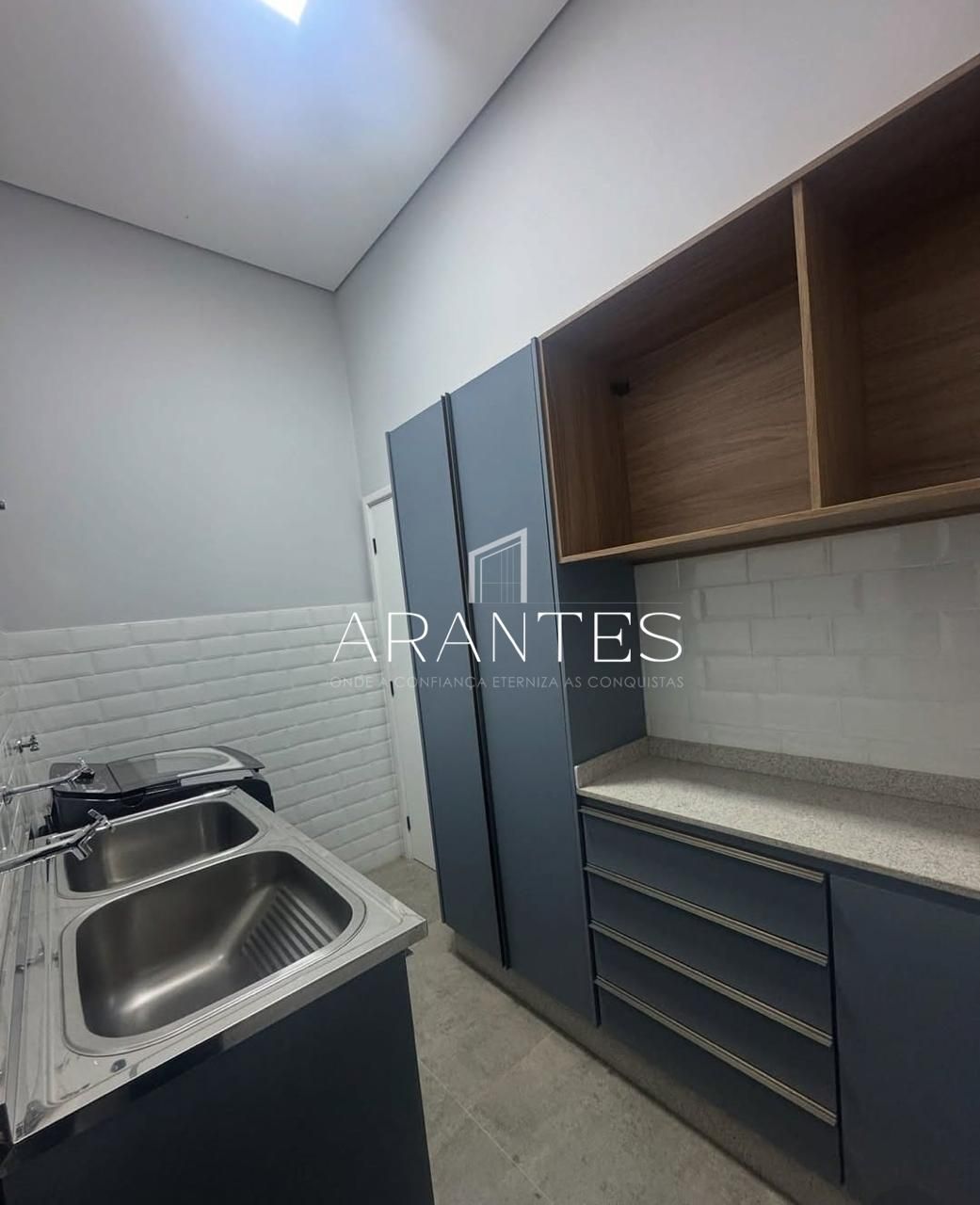 Foto de Casa de Alto Padrão no Condomínio Vila de Leon – Tecnologia, Eficiência e Conforto em Cada Detalhe em Portal das Araras, Três Lagoas