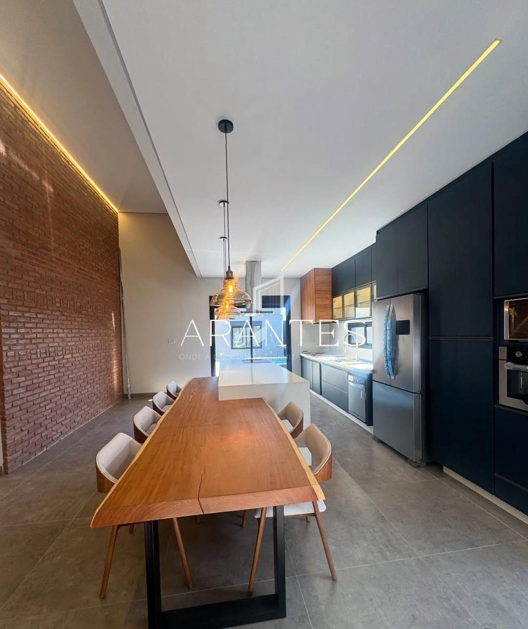 Foto de Casa de Alto Padrão no Condomínio Vila de Leon – Tecnologia, Eficiência e Conforto em Cada Detalhe em Portal das Araras, Três Lagoas