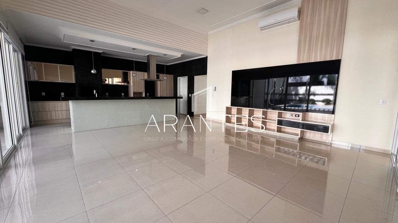 Foto de Casa à venda no Condomínio Alto dos Ipês  em Condominio Alto dos Ipês , Três Lagoas