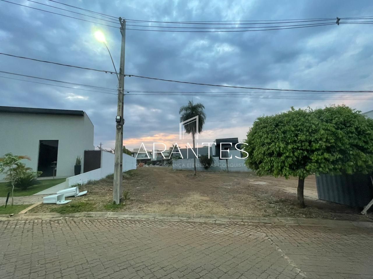 Foto de Terreno à Venda - Village do Lago em Village do Lago, Três Lagoas