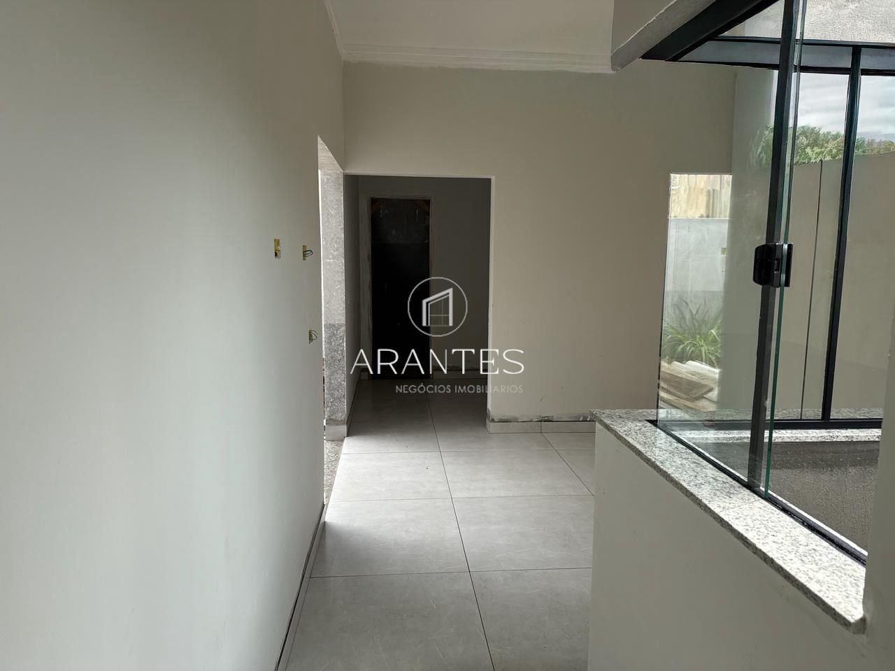Foto de Casa térrea, 3 quartos (1 suíte) – Jardim Nova Europa – Sala integrada e churrasqueira em jardim nova europa, Três Lagoas