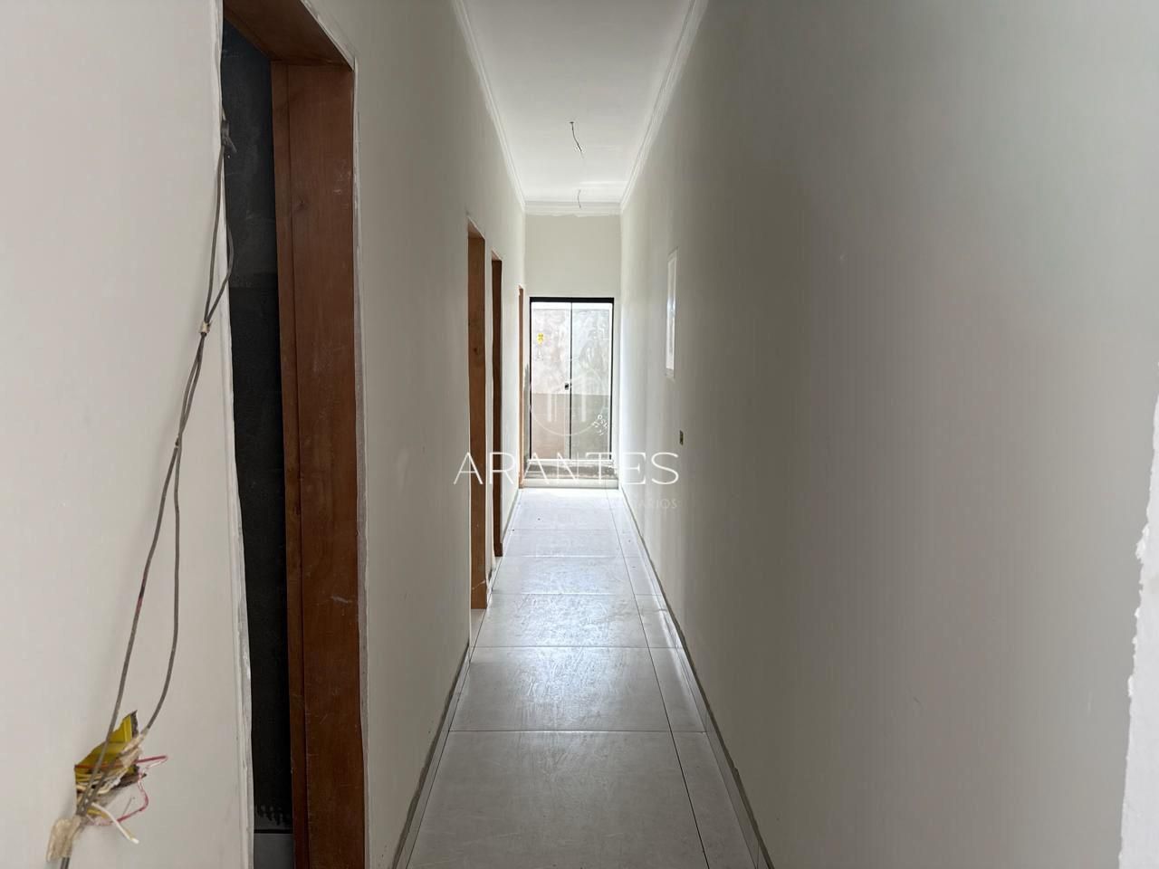 Foto de Casa térrea, 3 quartos (1 suíte) – Jardim Nova Europa – Sala integrada e churrasqueira em jardim nova europa, Três Lagoas