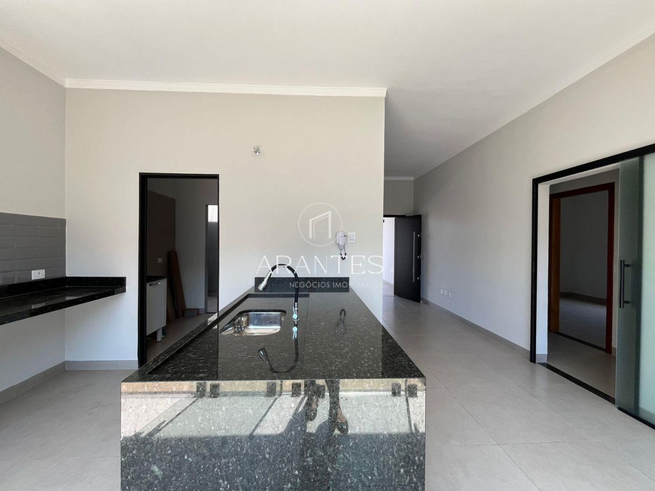 Foto de CASA MODERNA À VENDA em JARDIM MARISTELA, Três Lagoas