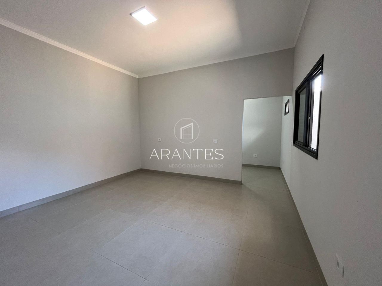 Foto de CASA MODERNA À VENDA em JARDIM MARISTELA, Três Lagoas