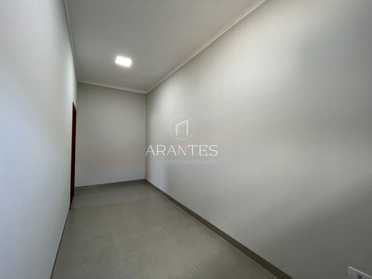 Foto de CASA MODERNA À VENDA em JARDIM MARISTELA, Três Lagoas