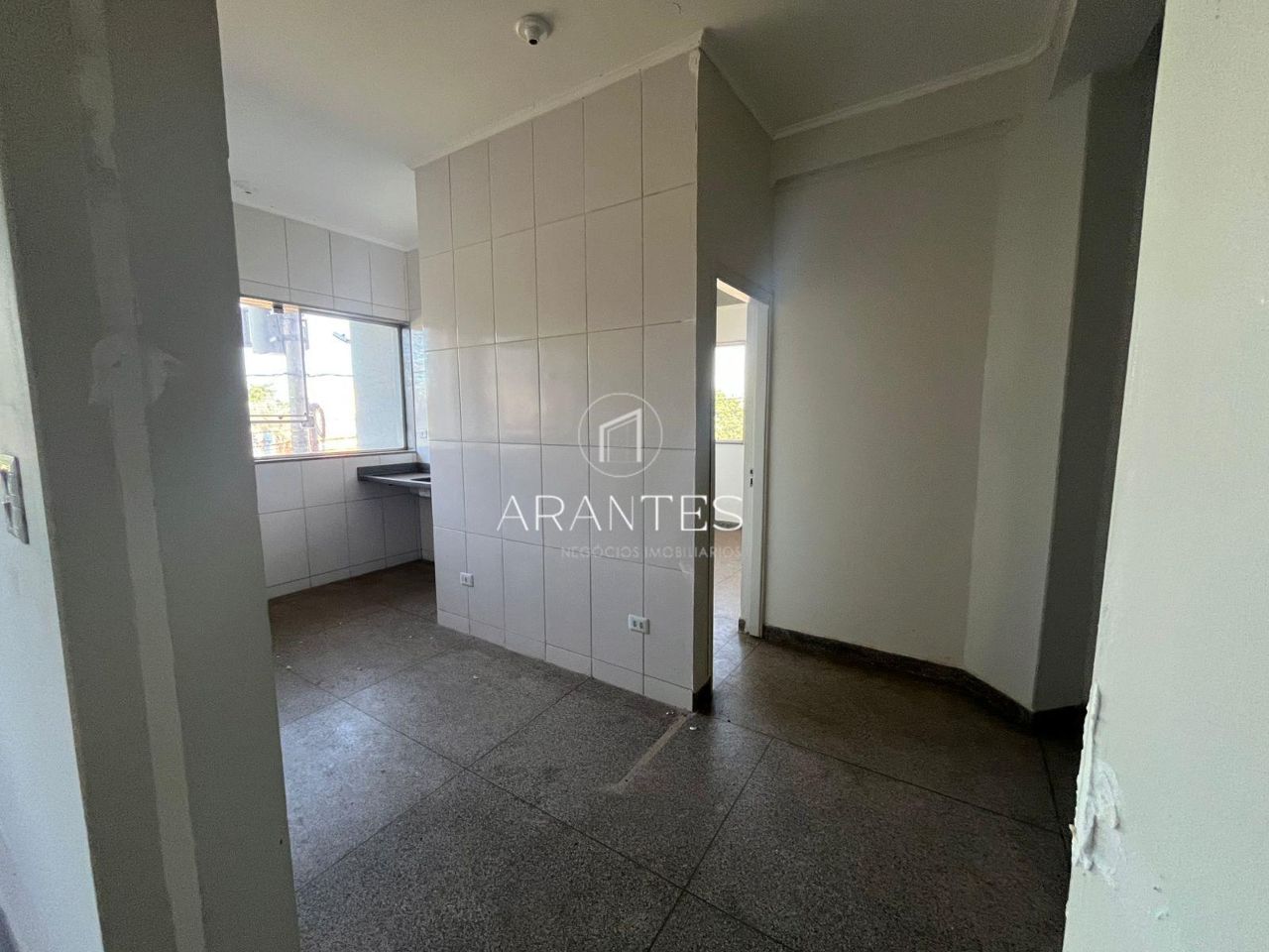 Foto de Edifício comercial 6 pavimentos, 1.478,73 m² – Centro, Três Lagoas – esquina de avenida em CENTRO, Três Lagoas