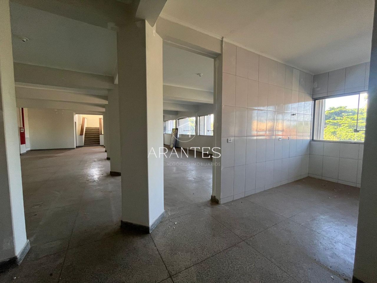 Foto de Edifício comercial 6 pavimentos, 1.478,73 m² – Centro, Três Lagoas – esquina de avenida em CENTRO, Três Lagoas
