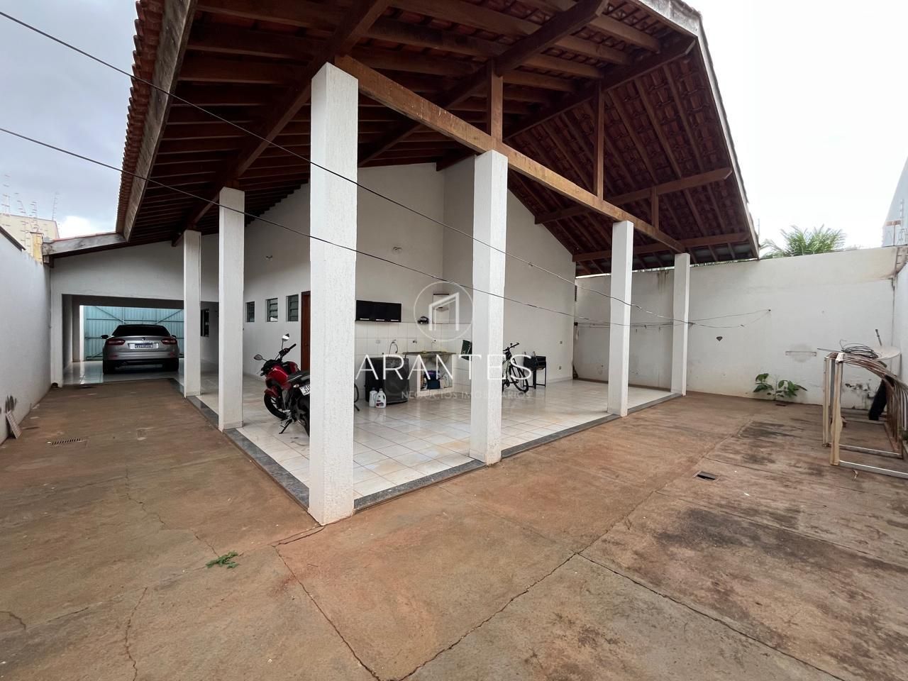 Foto de CASA NO IPE I À VENDA em JARDIM DOS IPES I, Três Lagoas
