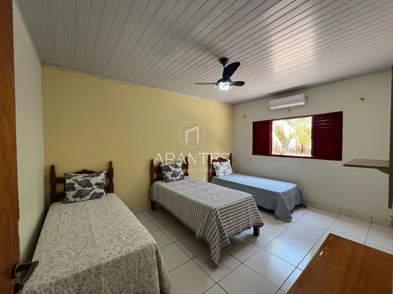 Foto de RANCHO À VENDA COM VISTA INCRÍVEL PARA O RIO SUCURIÚ em RANCHO, Três Lagoas