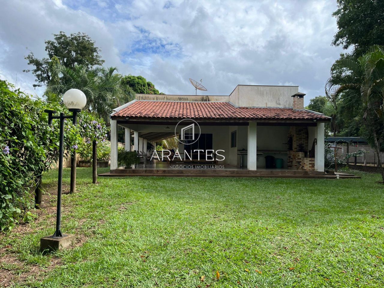 Foto de RANCHO À VENDA COM VISTA INCRÍVEL PARA O RIO SUCURIÚ em RANCHO, Três Lagoas