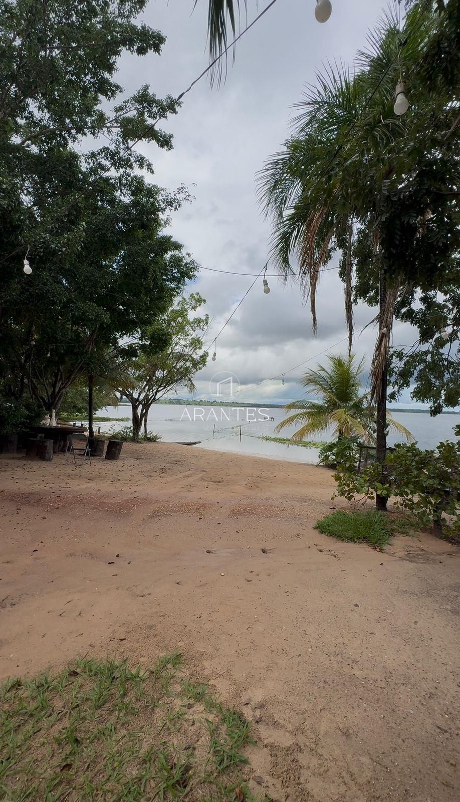 Foto de RANCHO À VENDA COM VISTA INCRÍVEL PARA O RIO SUCURIÚ em RANCHO, Três Lagoas