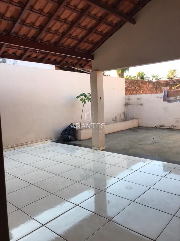 Foto de Casa à Venda – Bairro Colinos em Colinos, Três Lagoas