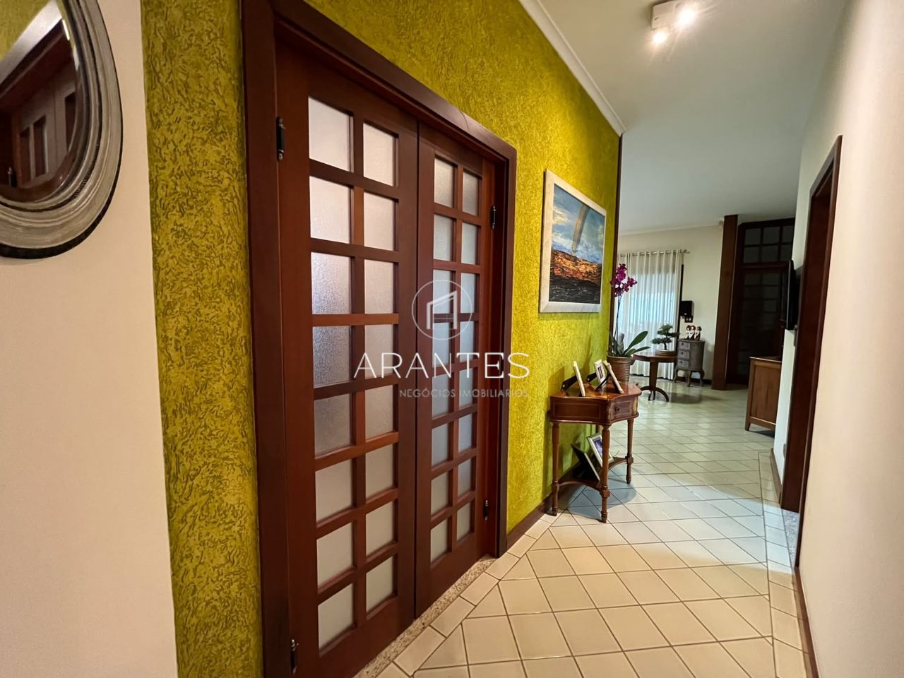 Foto de CASA ALTO PADRÃO À VENDA NO BAIRRO SANTOS DUMONT em SANTOS DUMONT, Três Lagoas