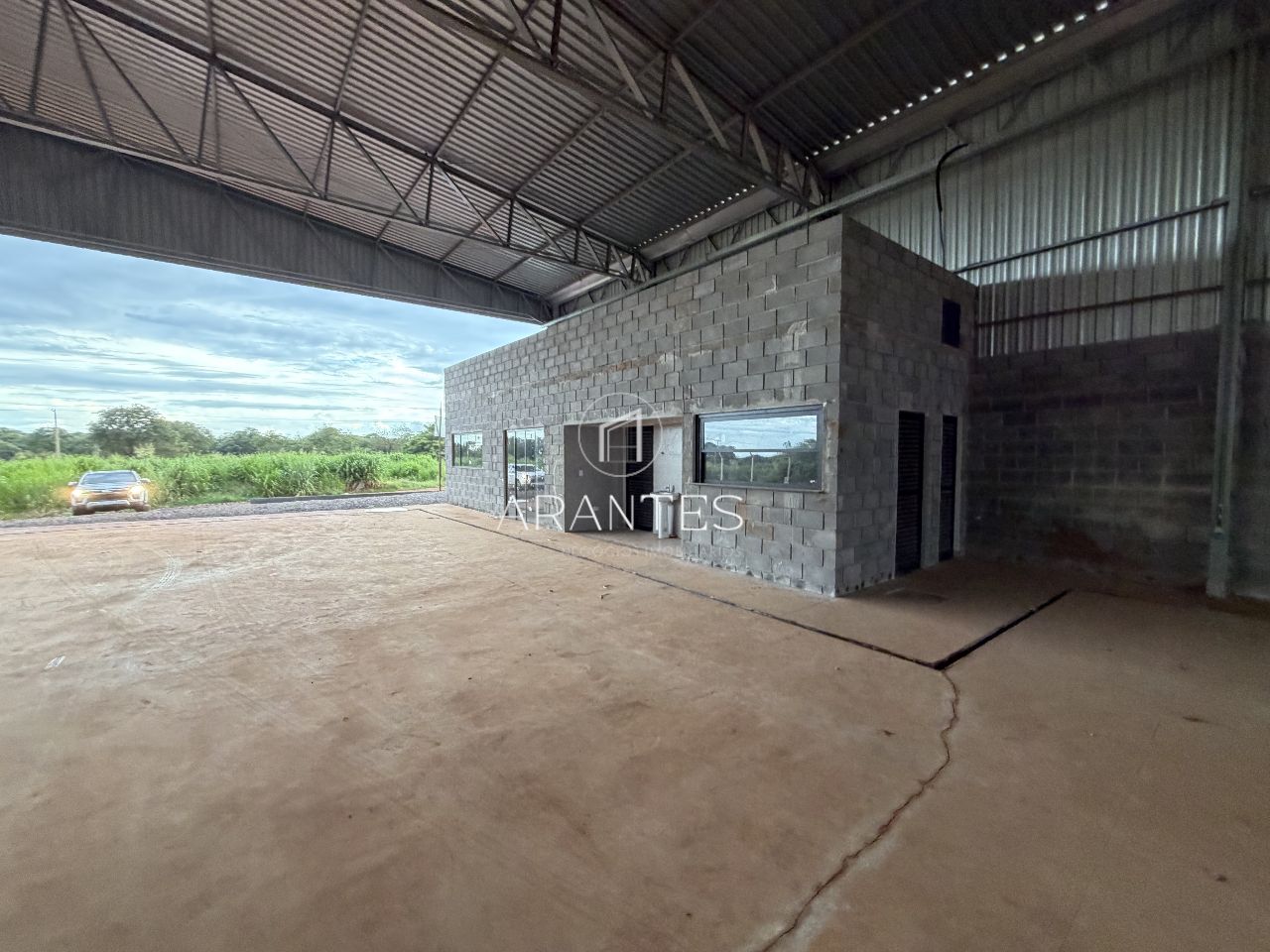 Foto de BARRACÕES INDUSTRIAIS PARA LOCAÇÃO ALUGUEL SAÍDA PARA CAMPO GRANDE em Chácara imperial, Três Lagoas
