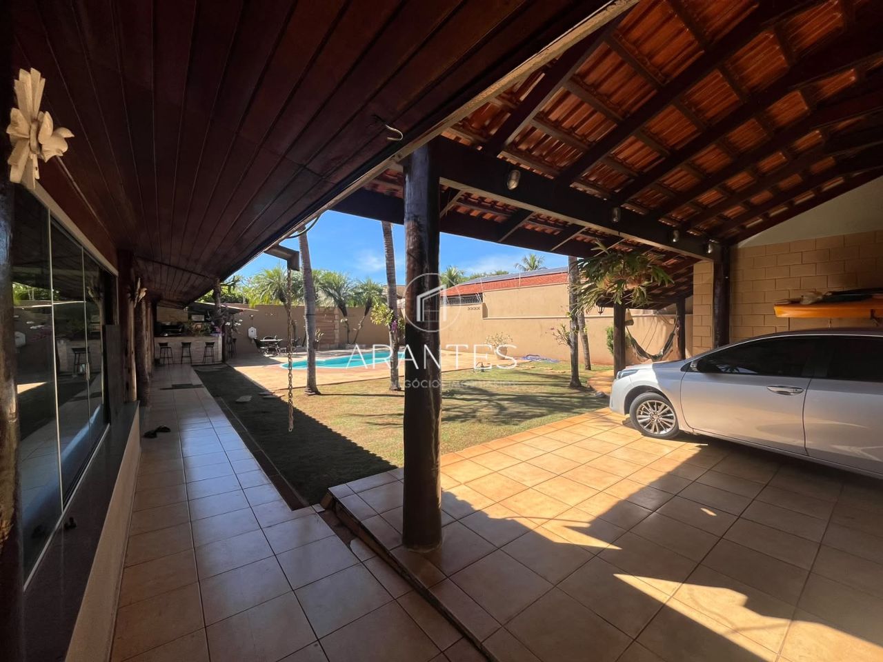 Foto de CASA À VENDA COM AMPLO ESPAÇO NO BAIRRO SANTOS DUMONT em SANTOS DUMONT, Três Lagoas