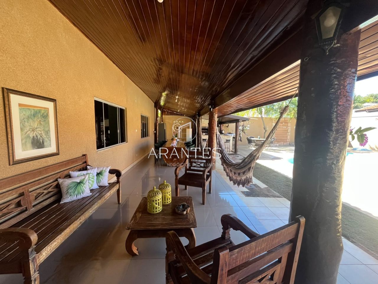 Foto de CASA À VENDA COM AMPLO ESPAÇO NO BAIRRO SANTOS DUMONT em SANTOS DUMONT, Três Lagoas
