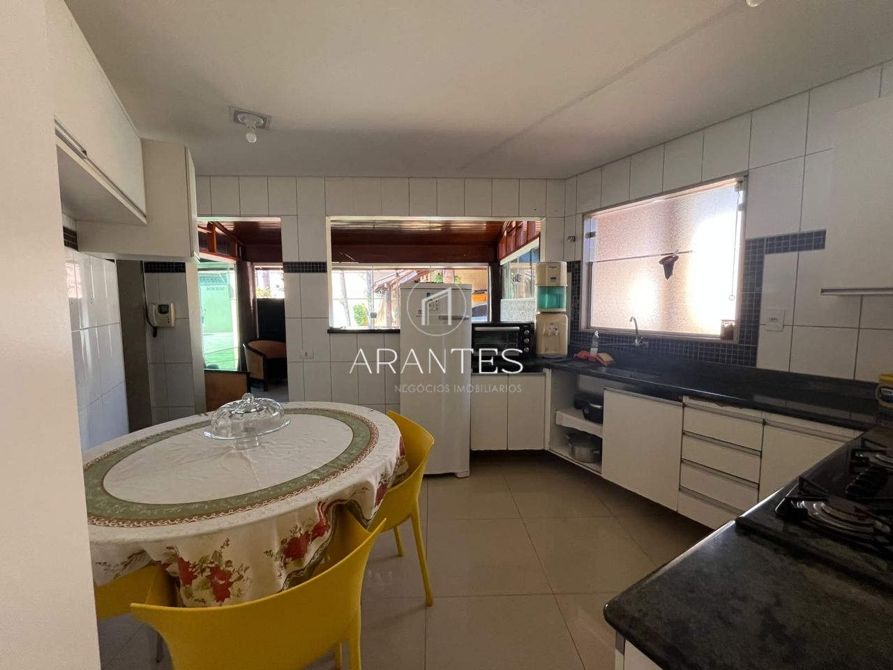 Foto de CASA À VENDA COM AMPLO ESPAÇO NO BAIRRO SANTOS DUMONT em SANTOS DUMONT, Três Lagoas