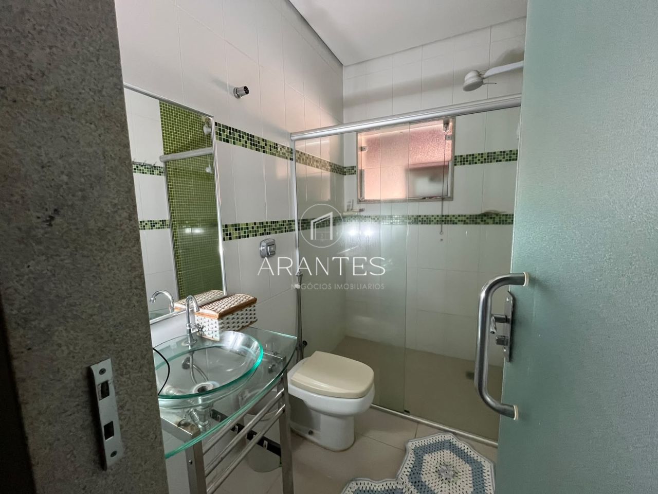 Foto de CASA À VENDA COM AMPLO ESPAÇO NO BAIRRO SANTOS DUMONT em SANTOS DUMONT, Três Lagoas