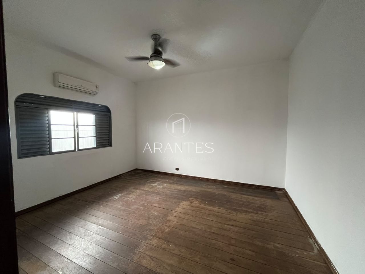 Foto de CASA NO CENTRO PRA VENDA OU LOCAÇÃO em CENTRO, Três Lagoas