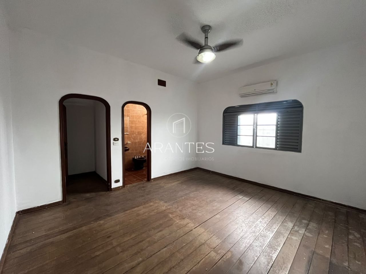 Foto de CASA NO CENTRO PRA VENDA OU LOCAÇÃO em CENTRO, Três Lagoas