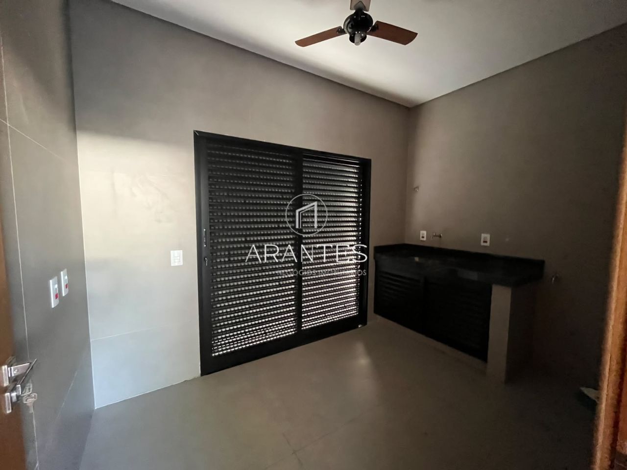 Foto de CASA À VENDA EM CONDOMÍNIO em VILLAGE DO LAGO, Três Lagoas