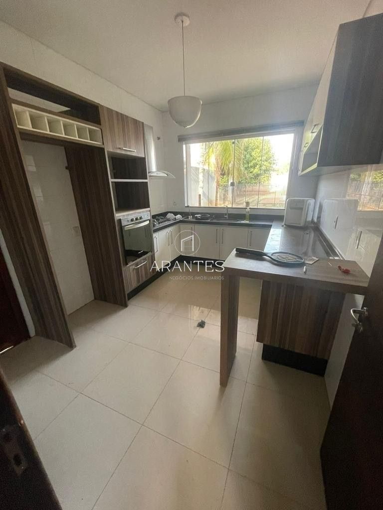 Foto de uma casa que une espaço e conforto e sofisticação  em Nova Três Lagoas, Três Lagoas