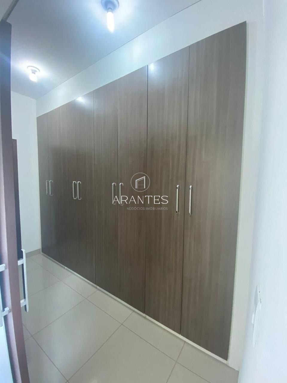 Foto de uma casa que une espaço e conforto e sofisticação  em Nova Três Lagoas, Três Lagoas