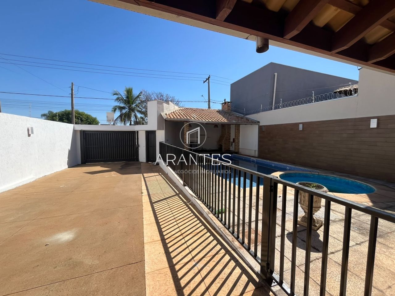 Foto de CASA MOBILIADA PRA LOCAÇÃO em Jardim dos Ipês, Três Lagoas