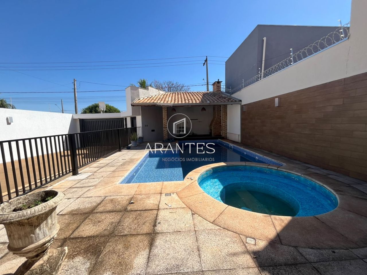 Foto de CASA MOBILIADA PRA LOCAÇÃO em Jardim dos Ipês, Três Lagoas