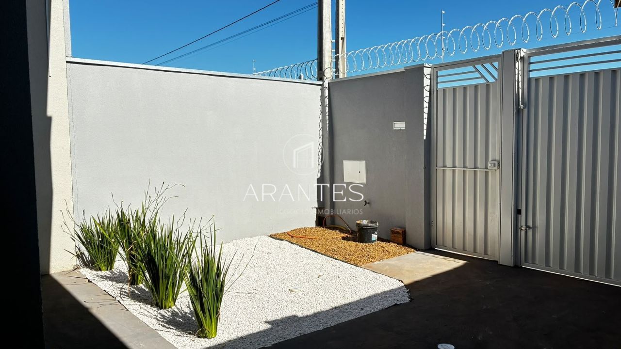 Foto de Casa 92 m², com suíte e garagem coberta – Bela Vista da Lagoa – Pé-direito alto em Bela Vista da Lagoa, Três Lagoas