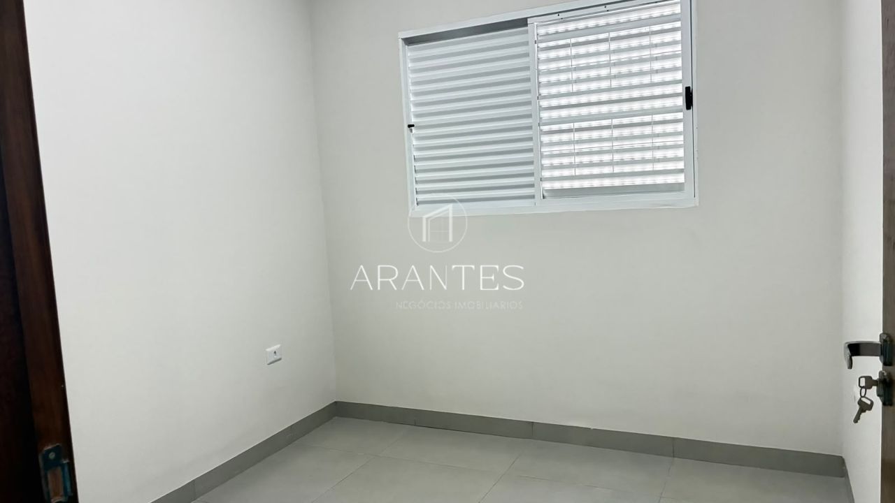 Foto de Casa 92 m², com suíte e garagem coberta – Bela Vista da Lagoa – Pé-direito alto em Bela Vista da Lagoa, Três Lagoas