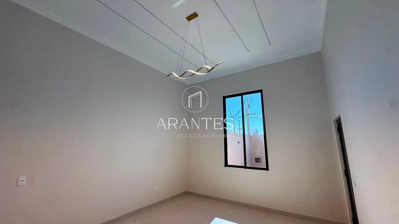Foto de Casa Santa Helena- Conforto e Sofisticação. em Portal das Araras, Três Lagoas