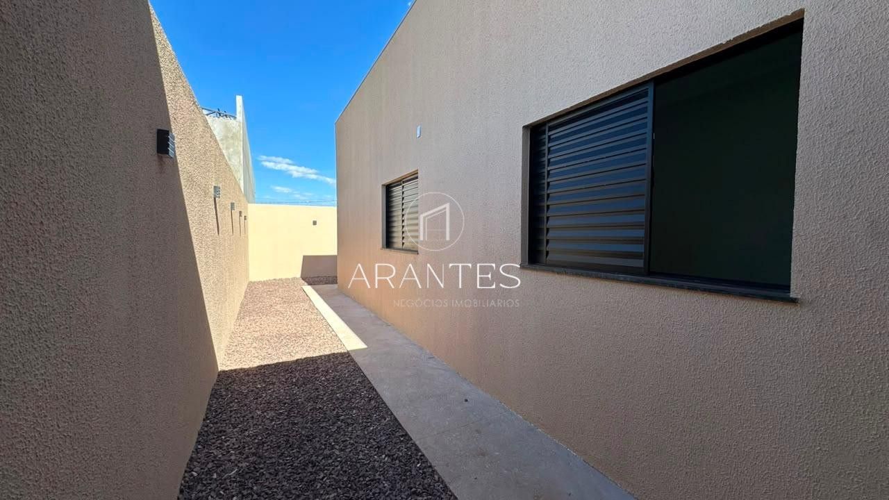 Foto de Casa Santa Helena- Conforto e Sofisticação. em Portal das Araras, Três Lagoas
