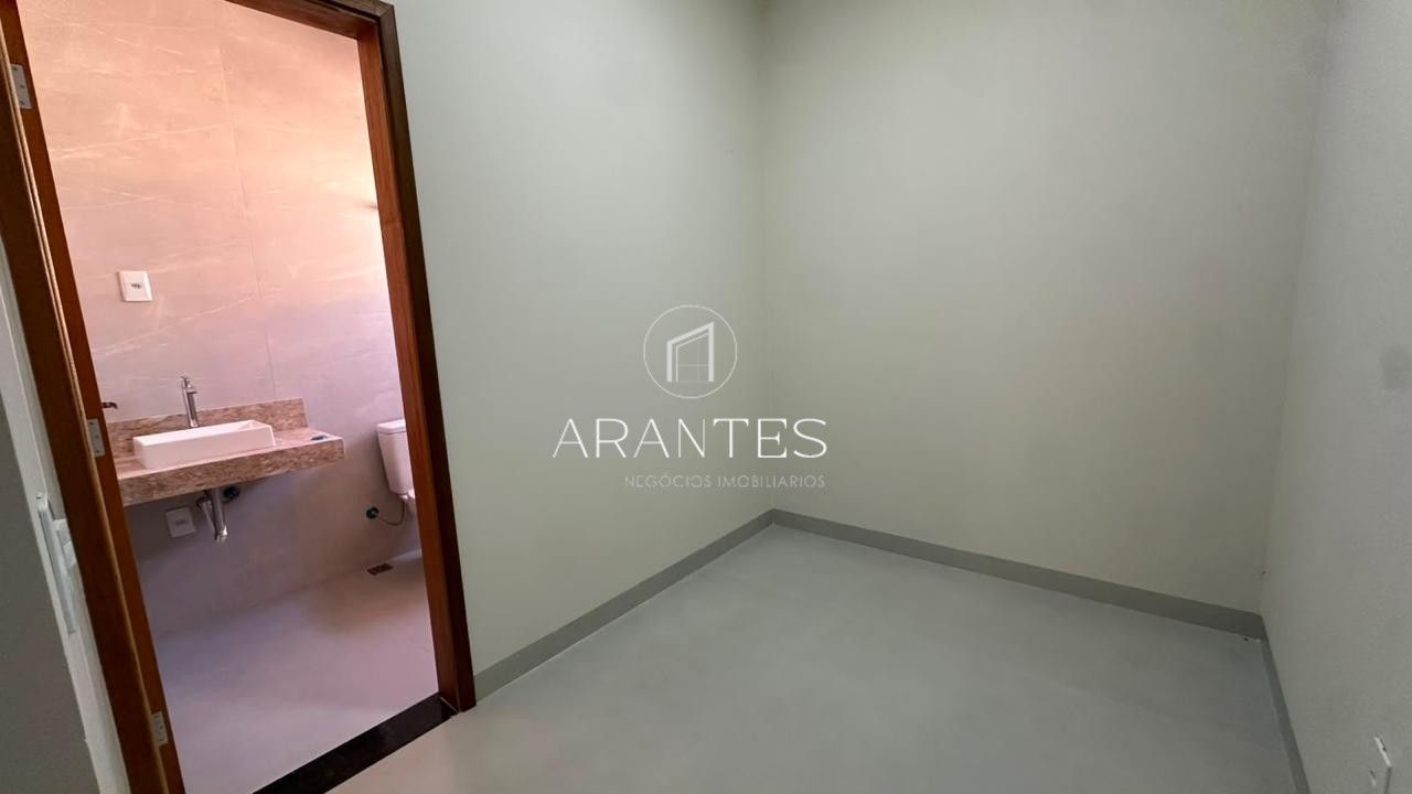 Foto de Casa Santa Helena- Conforto e Sofisticação. em Portal das Araras, Três Lagoas