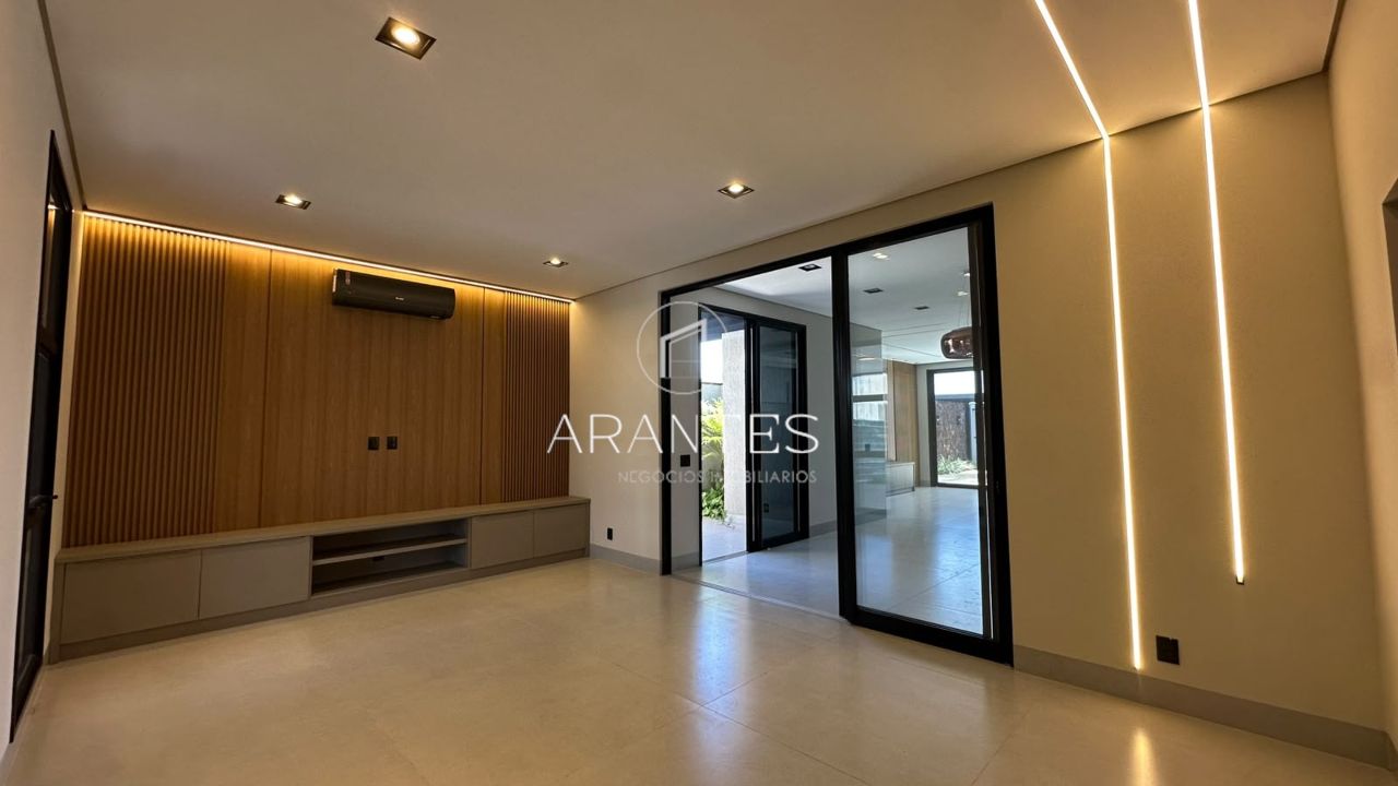 Foto de Casa terrea condominio Villa Dumont em  79644202, Três Lagoas