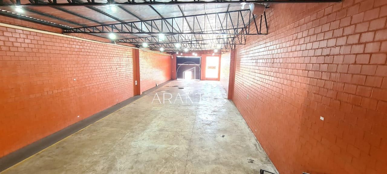 Foto de BARRACÃO PARA LOCAÇÃO NA AV ANTÔNIO TRAJANO em MORUMBI, Três Lagoas